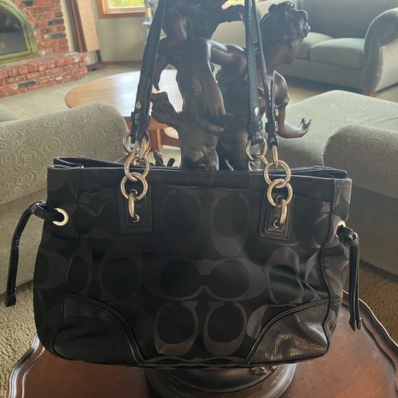 COACH Black Designer purse - Picture 4 of 13